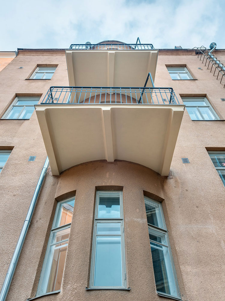 Referenssikohde: Luotsikatu 18